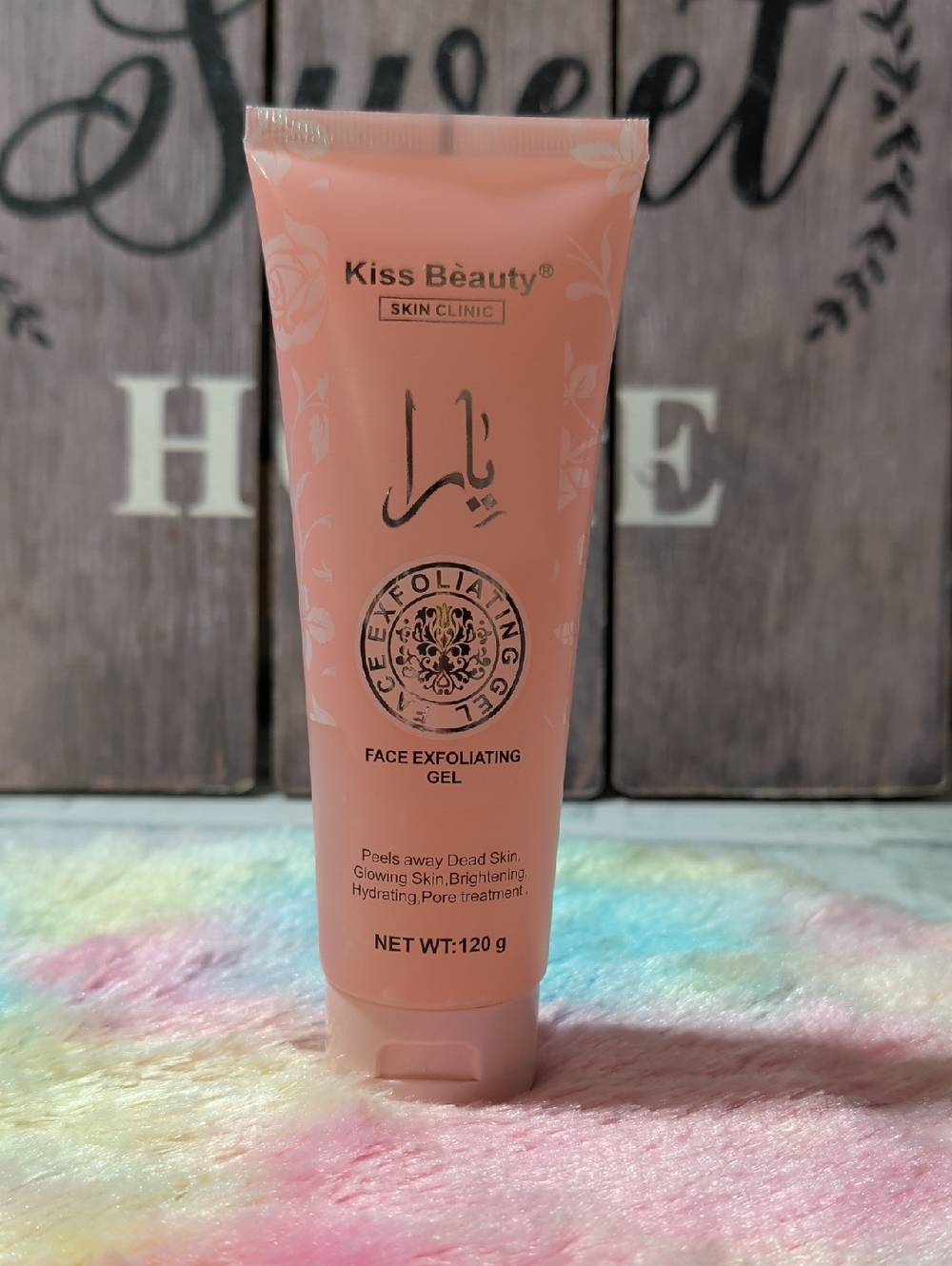 Pink Face Exfoliating Gel - Gentle Glow - Yara scented